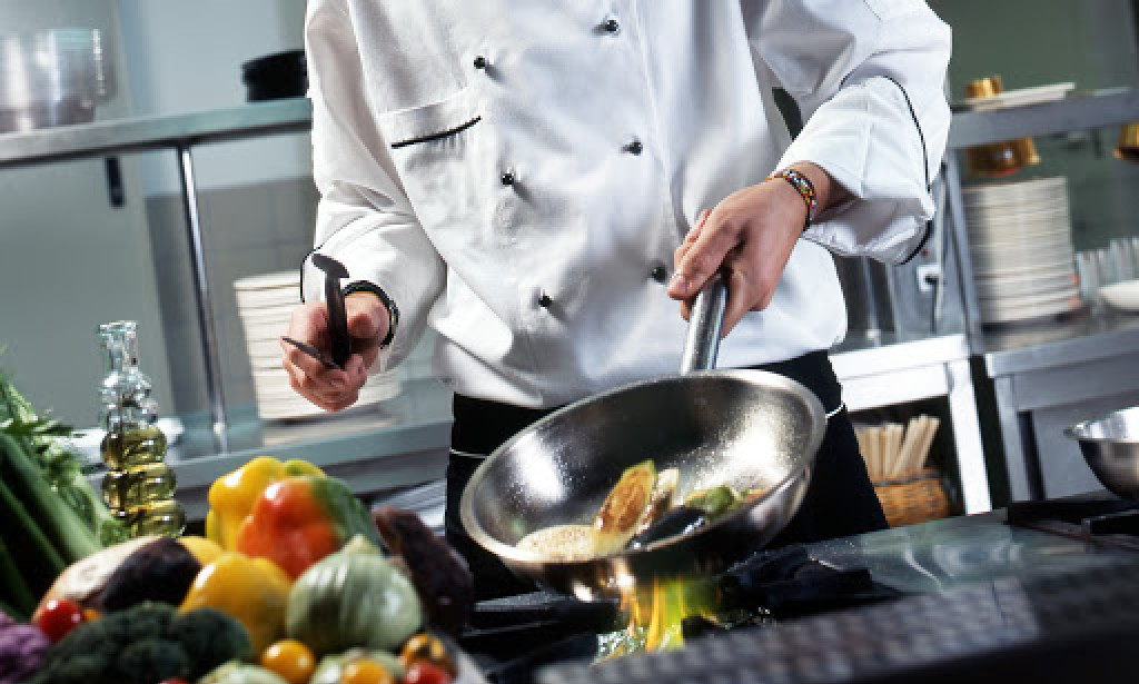 Tại sao đầu bếp mở quán thường thất bại?